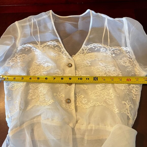 Sheer White Lace Button-Front Top Belted Waist & Long Sleeves Alex Evenings - Picture 13 of 15